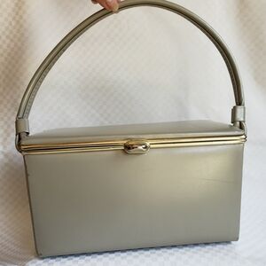 Tan Rectangle Tan Clutch with Gold Lift Latch Closure - 1960's - Retro Style